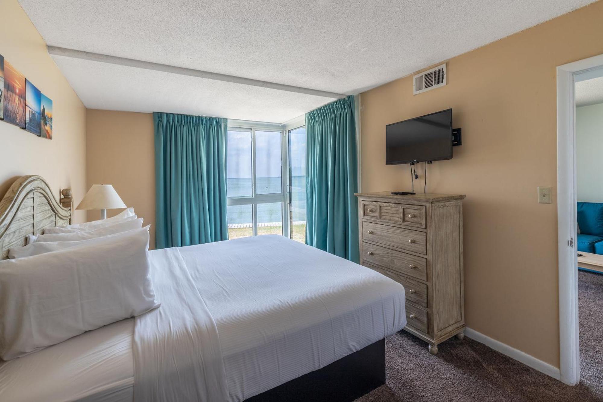 Bay Club Resort Ocean City Room photo
